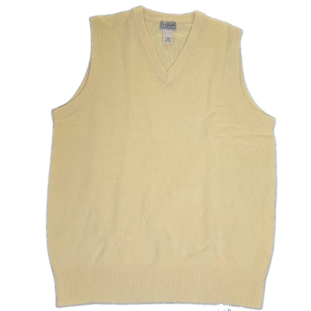 Vintage LL Bean Men Small S Sweater Vest 100% Lambswool V-Neck Pastel Yellow Reg